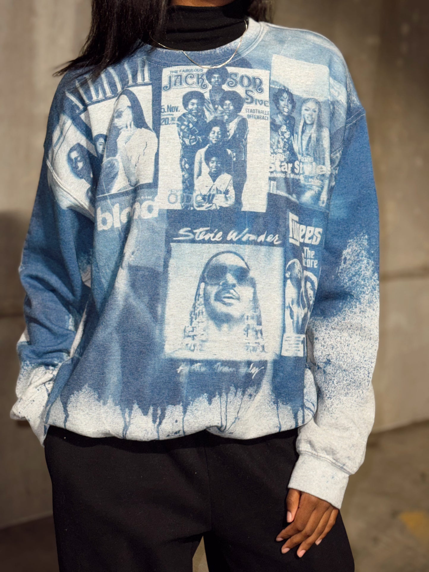 Celeb Mix Crewneck - Large