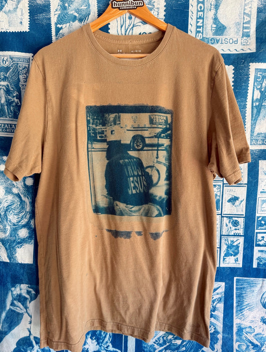 trust Jesus tee - xl